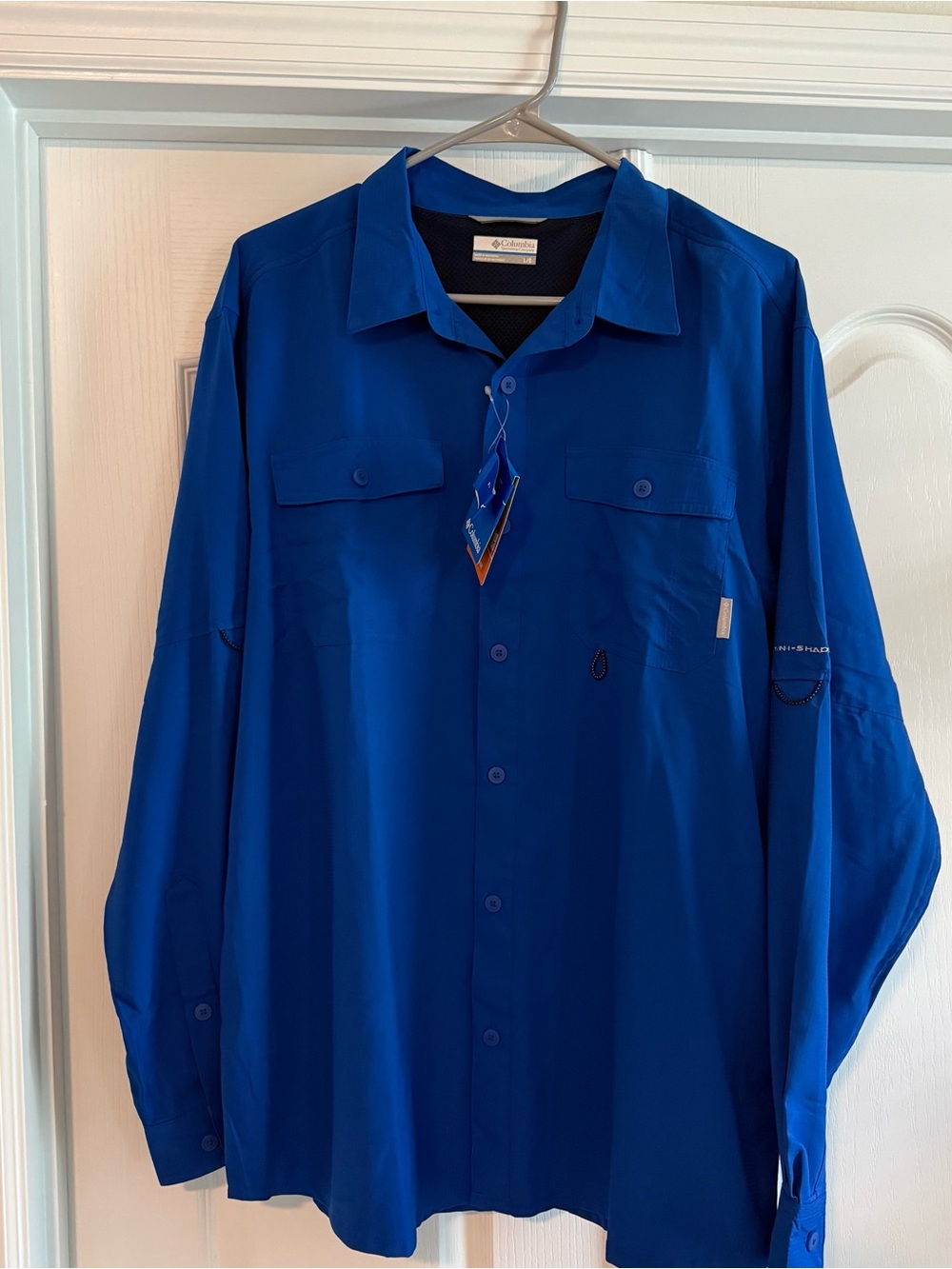 Columbia Men's Royal Blue Long-Sleeve Button-Up Outdoor Shirt